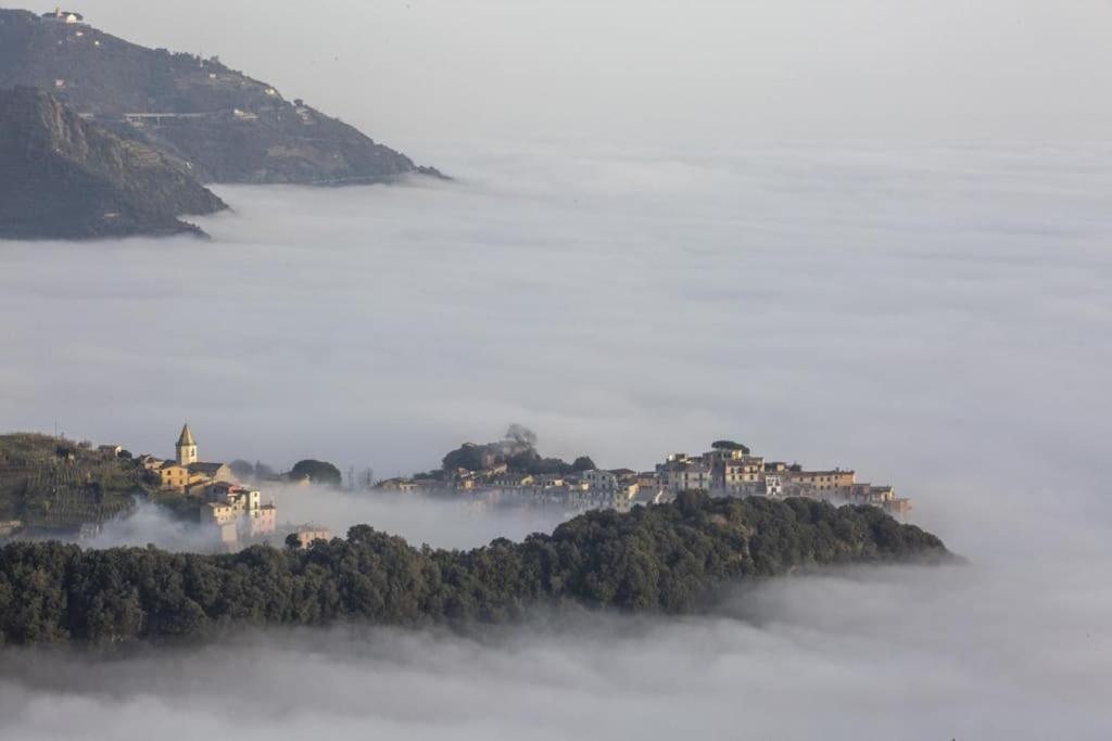 Amazing Flat At The Heart Of 5 Terre National Park Apartman Vernazza Kültér fotó