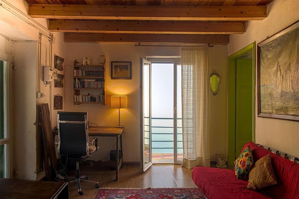 Amazing Flat At The Heart Of 5 Terre National Park Apartman Vernazza Kültér fotó